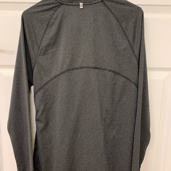 Champion Maternity Workout Top - Picture 2 of 3